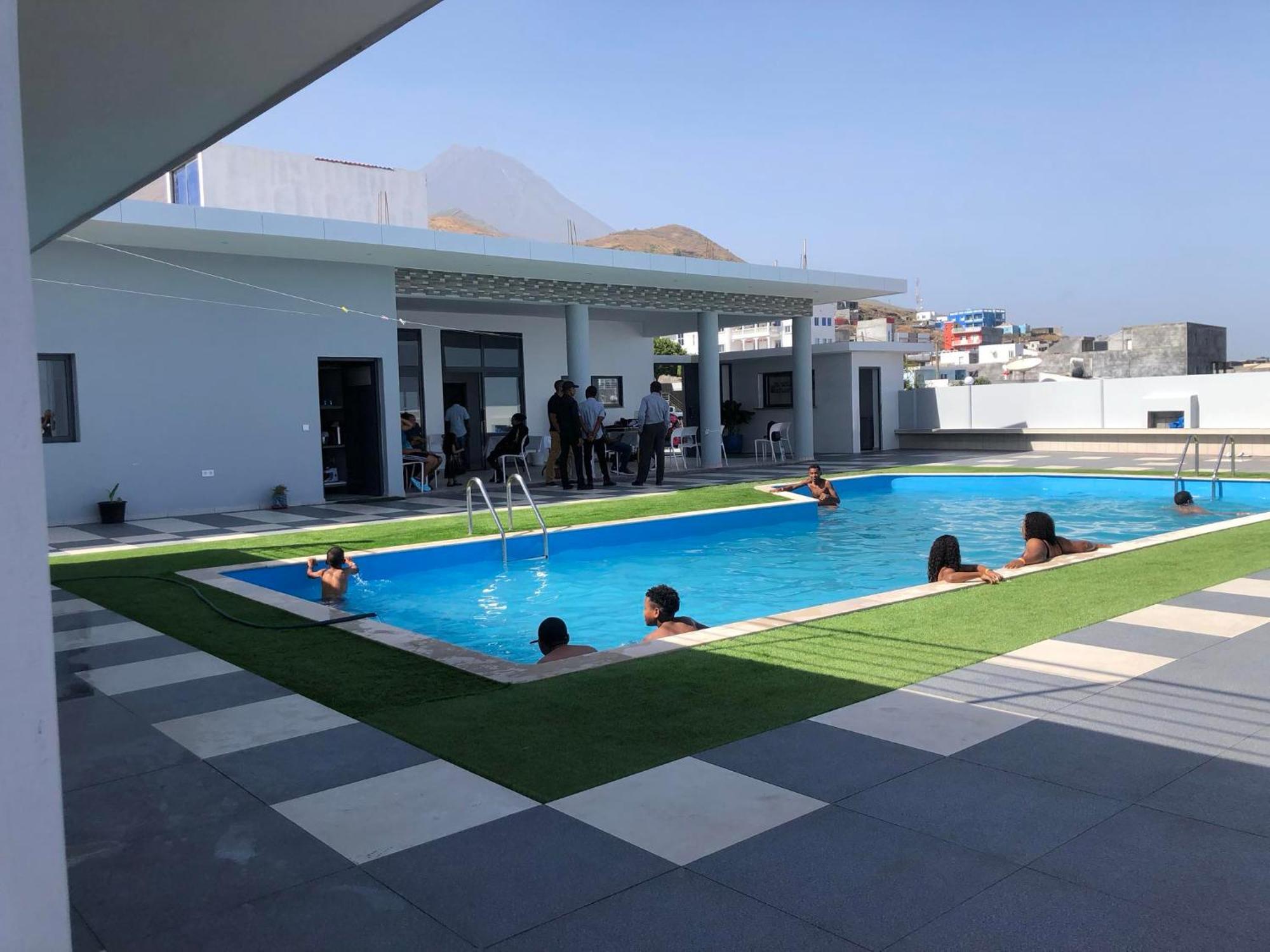 Edificio Cosec Hotel Cova Figueira Dış mekan fotoğraf