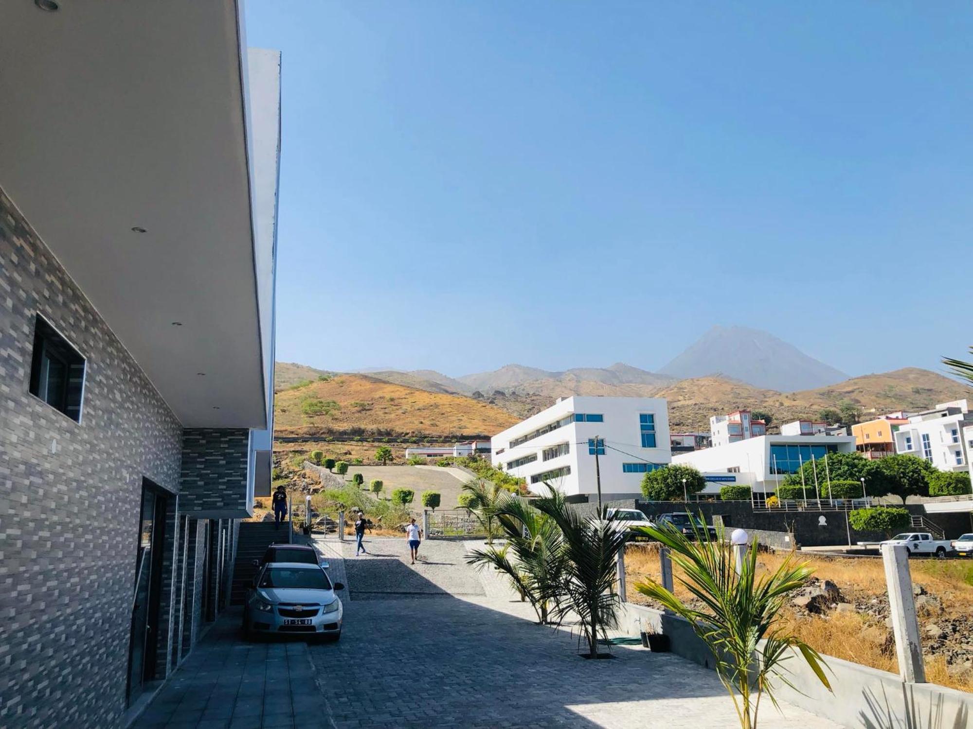 Edificio Cosec Hotel Cova Figueira Dış mekan fotoğraf