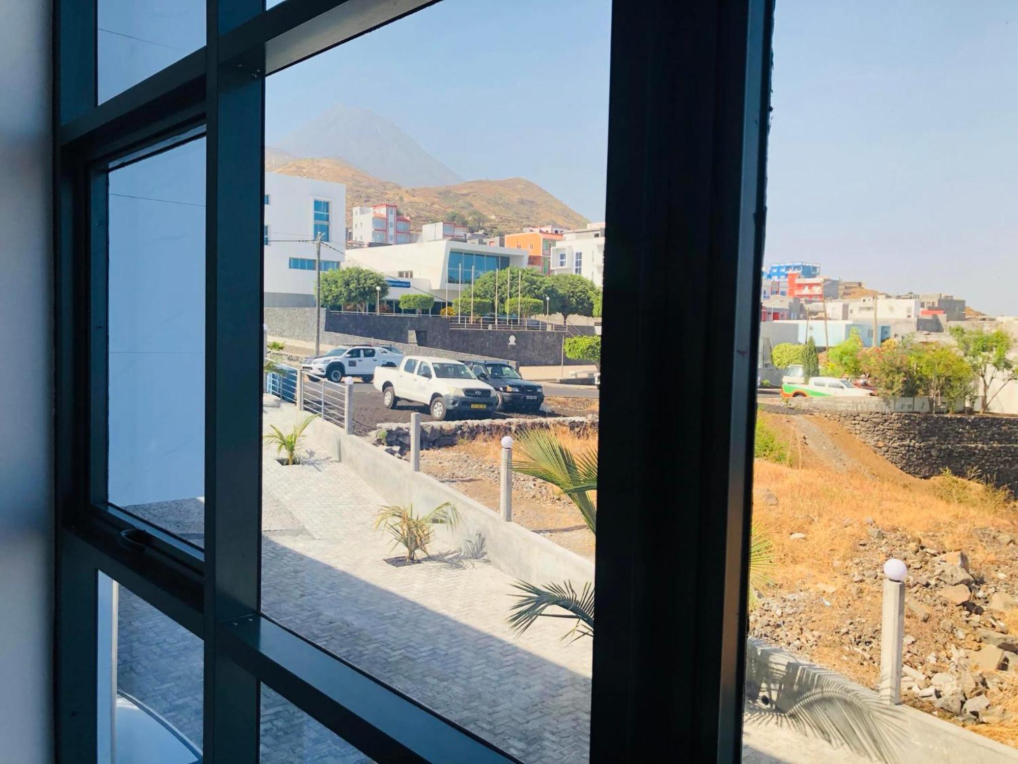 Edificio Cosec Hotel Cova Figueira Dış mekan fotoğraf